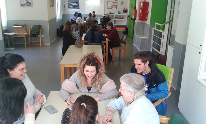 Intercambio intergeneracional en la Residencia de personas mayores Santiago de Villabona