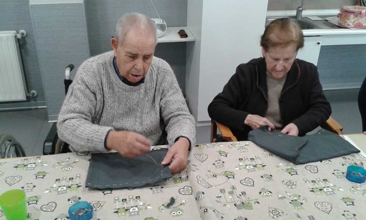 Intercambio intergeneracional en la Residencia de ancianos Santiago de Villabona