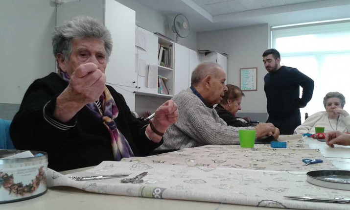 Intercambio intergeneracional en la Residencia de ancianos Santiago de Villabona
