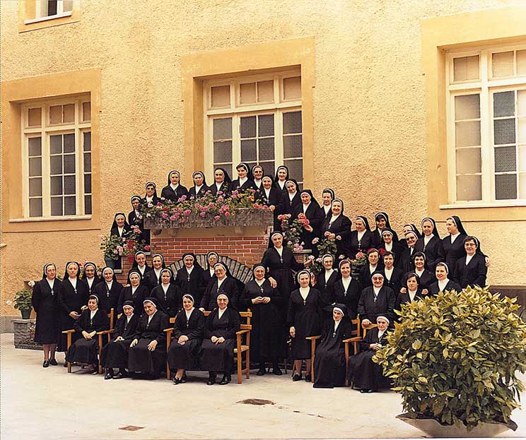 Hermanas Hospitalarias en Mondragón en 1981